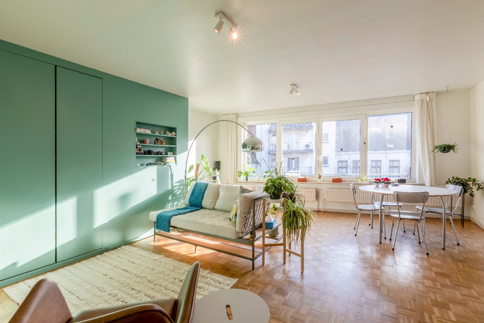 Instapklaar en goed gelegen 1slp. app. 