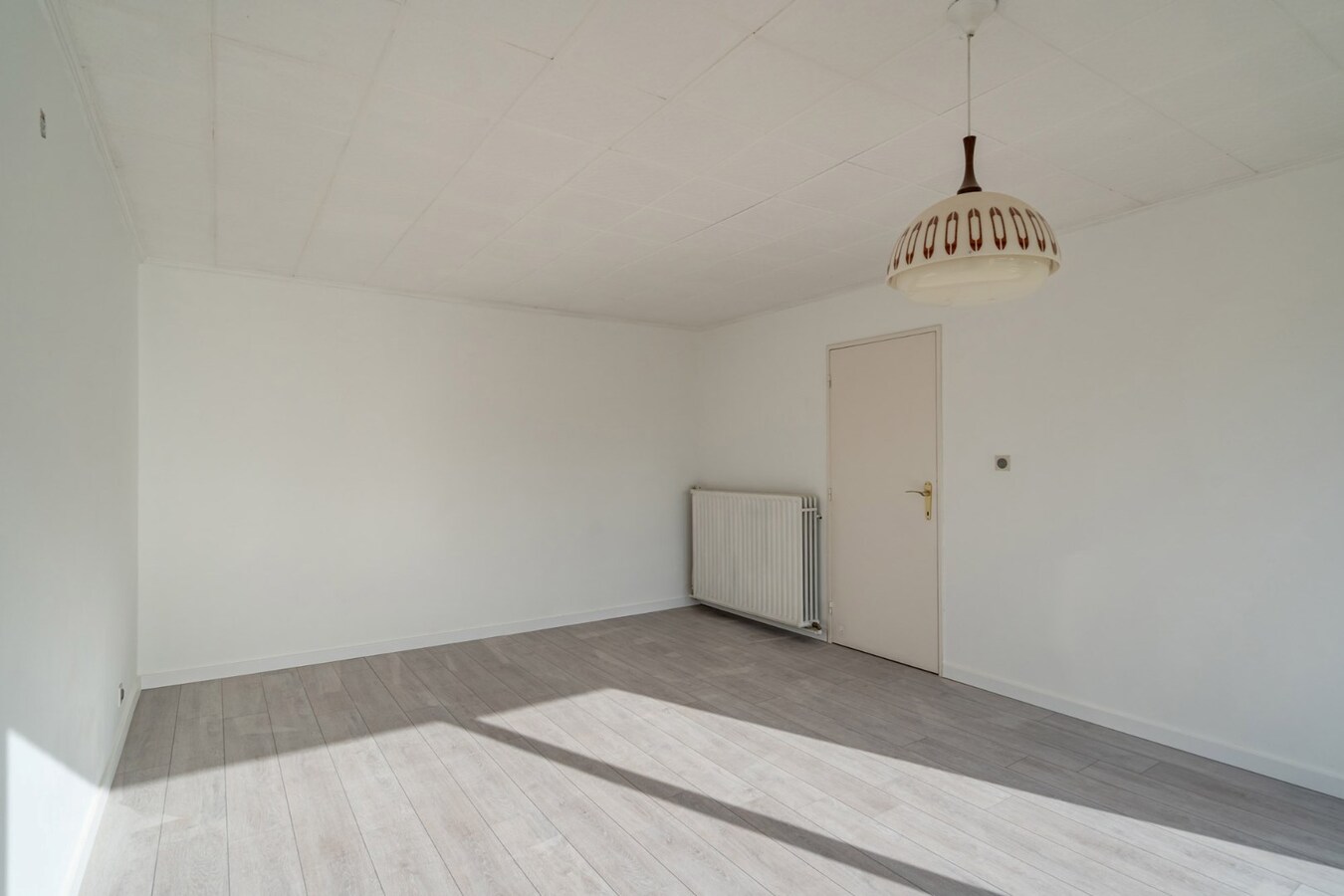 Gerenoveerde woning met 4 slaapkamers en 2 badkamers 