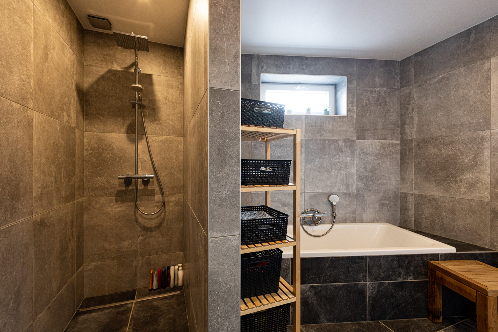 Energiezuinige woning op 6.229 m² met 4 slpks én ideaal voor paardenliefhebbers te Adegem 