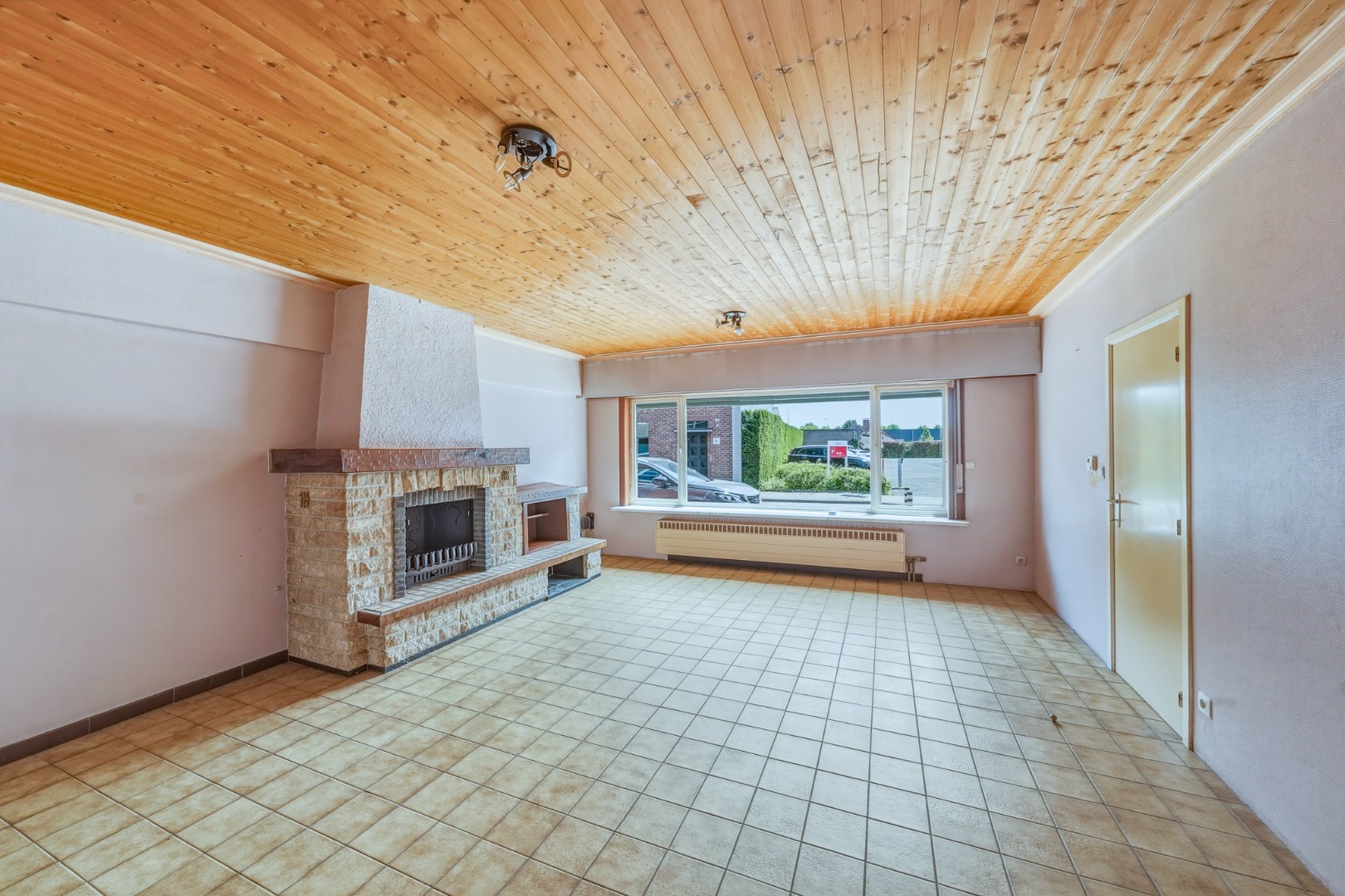 Interessant opbrengsteigendom met 3 appartementen in Oudenburg 