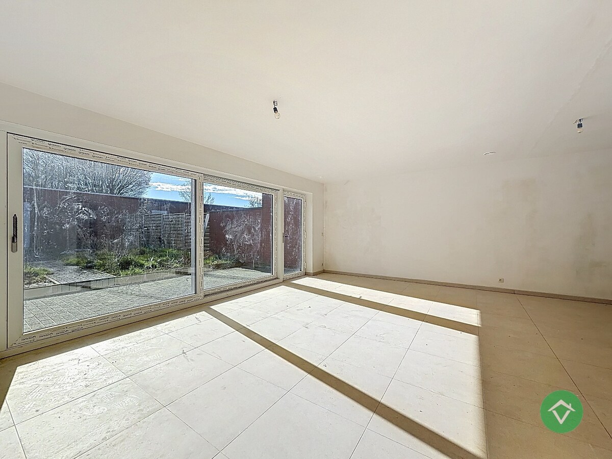 Nieuwbouwwoning met 3 slaapkamers en garage te Ichtegem 