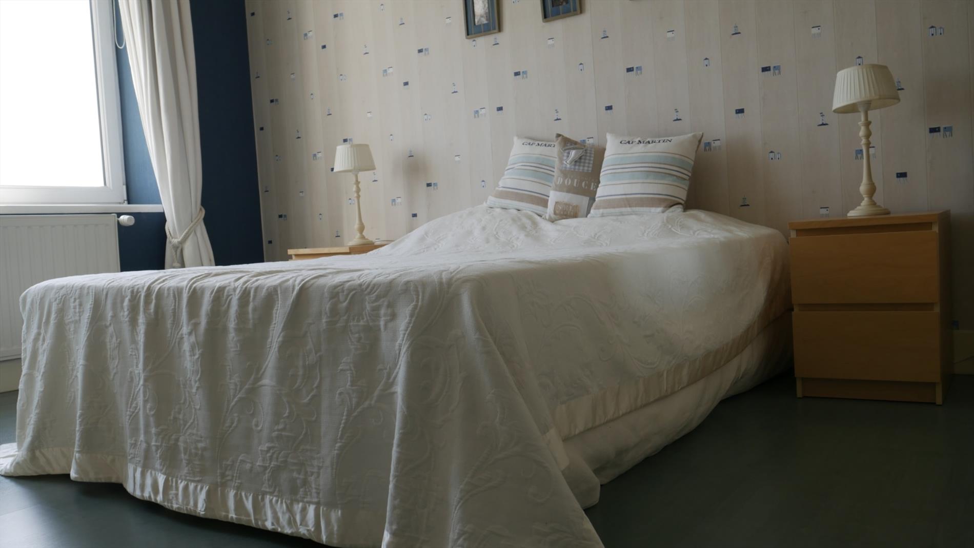 2 slaapkamer appartement met zijdelingse zeezicht 