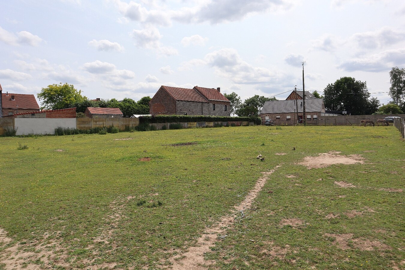 Prachtig perceel voor OPEN BEBOUWING te Kumtich 