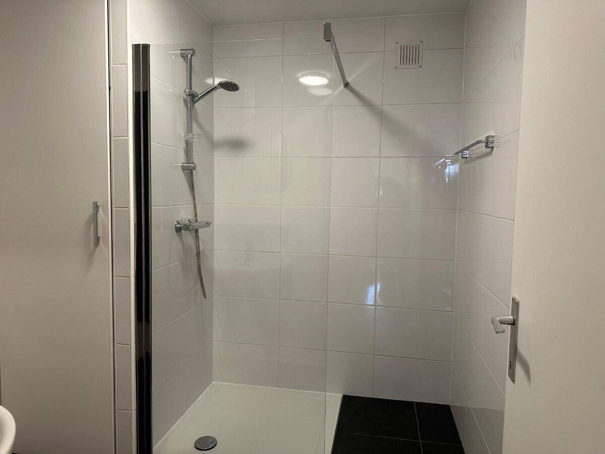 Verzorgd appartement met 2 slaapkamers 