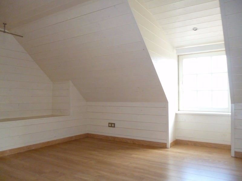 Unieke villa-landhuis op 1740m² landelijk gelegen te Eeklo 