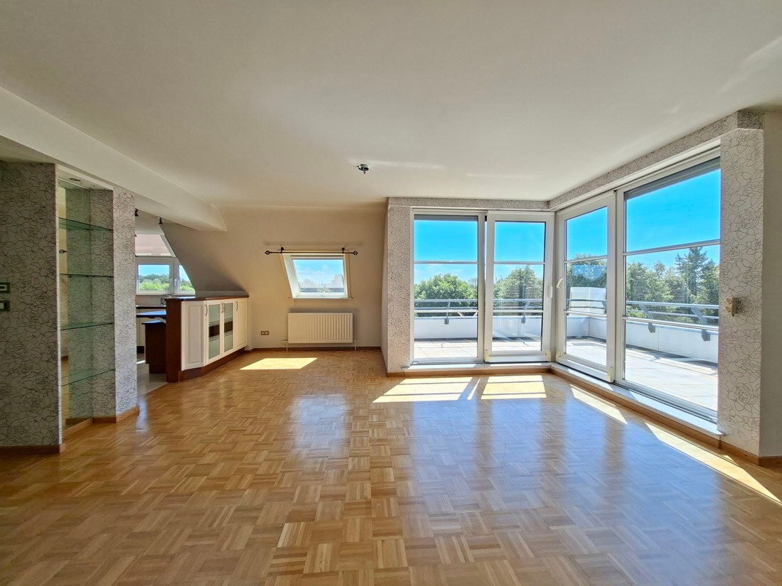Centraal gelegen ruim 3 slaapkamer appartement te Lanaken 