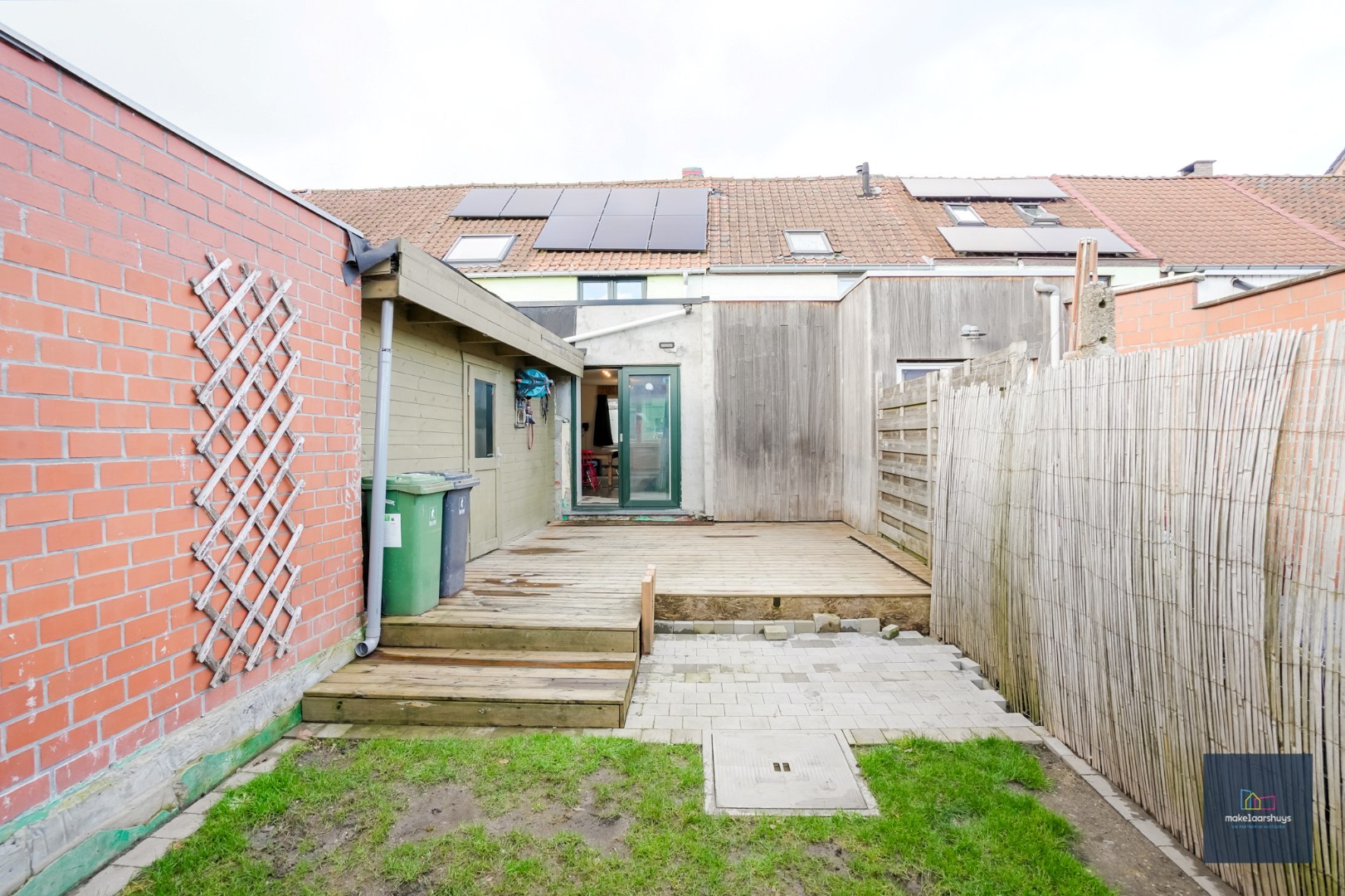 Gezellige eigendom met tuin in het centrum van Mariakerke 