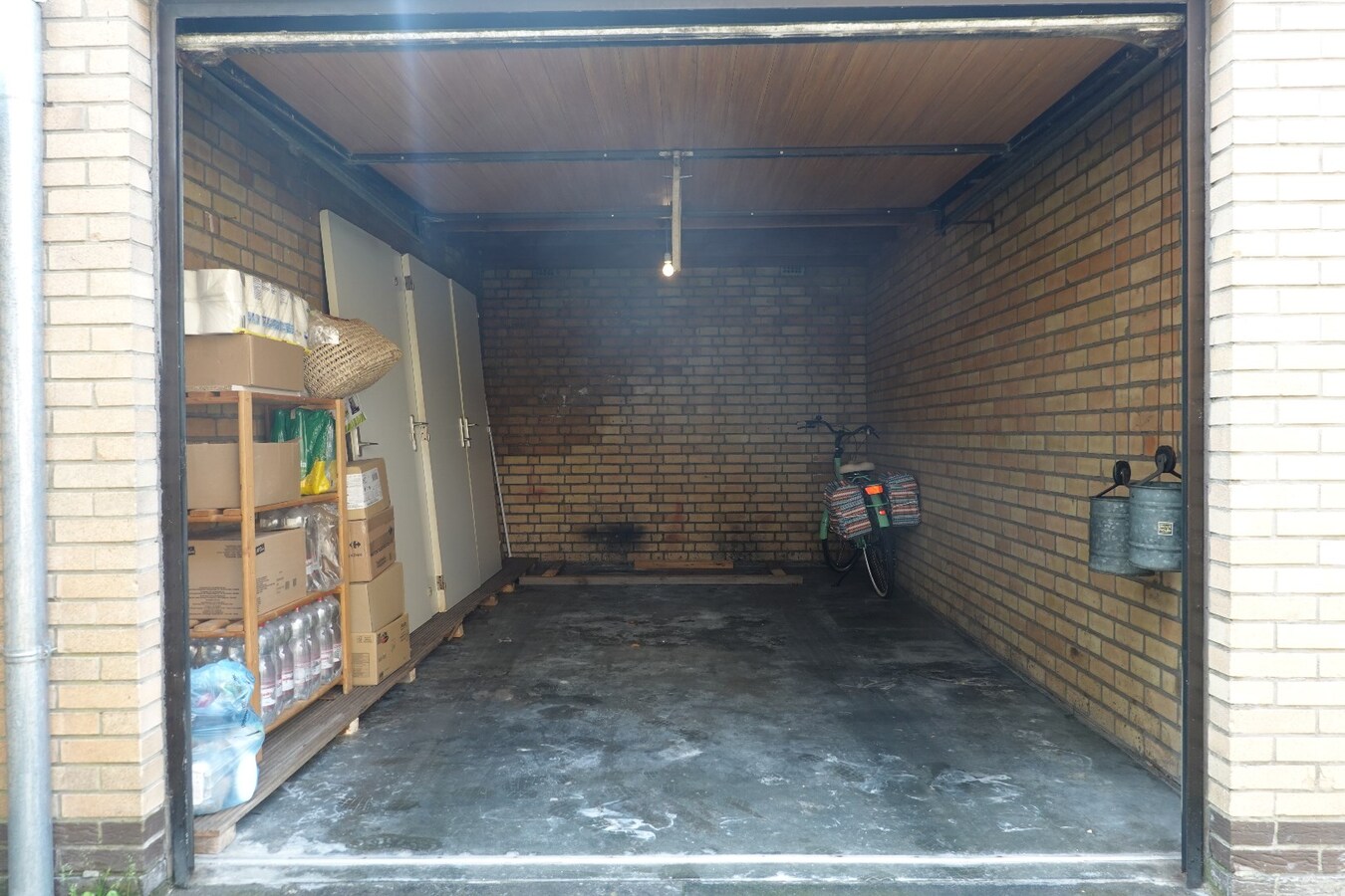 Centraal gelegen appartement met garagebox 