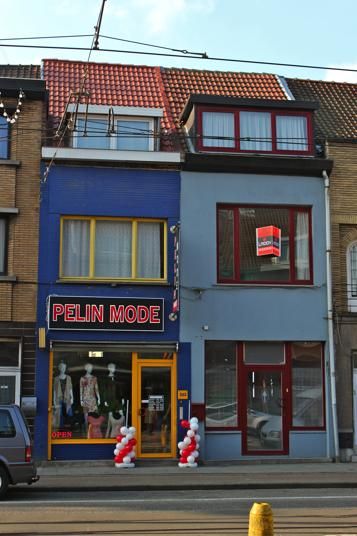 Zonnige te renoveren woning met veel potentieel 