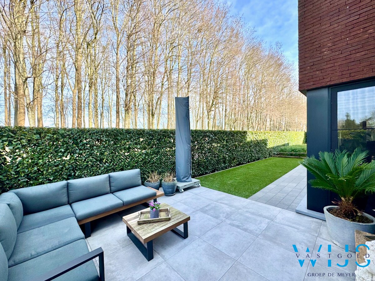 Prachtige HOB met unieke afwerking te Bassevelde ! 