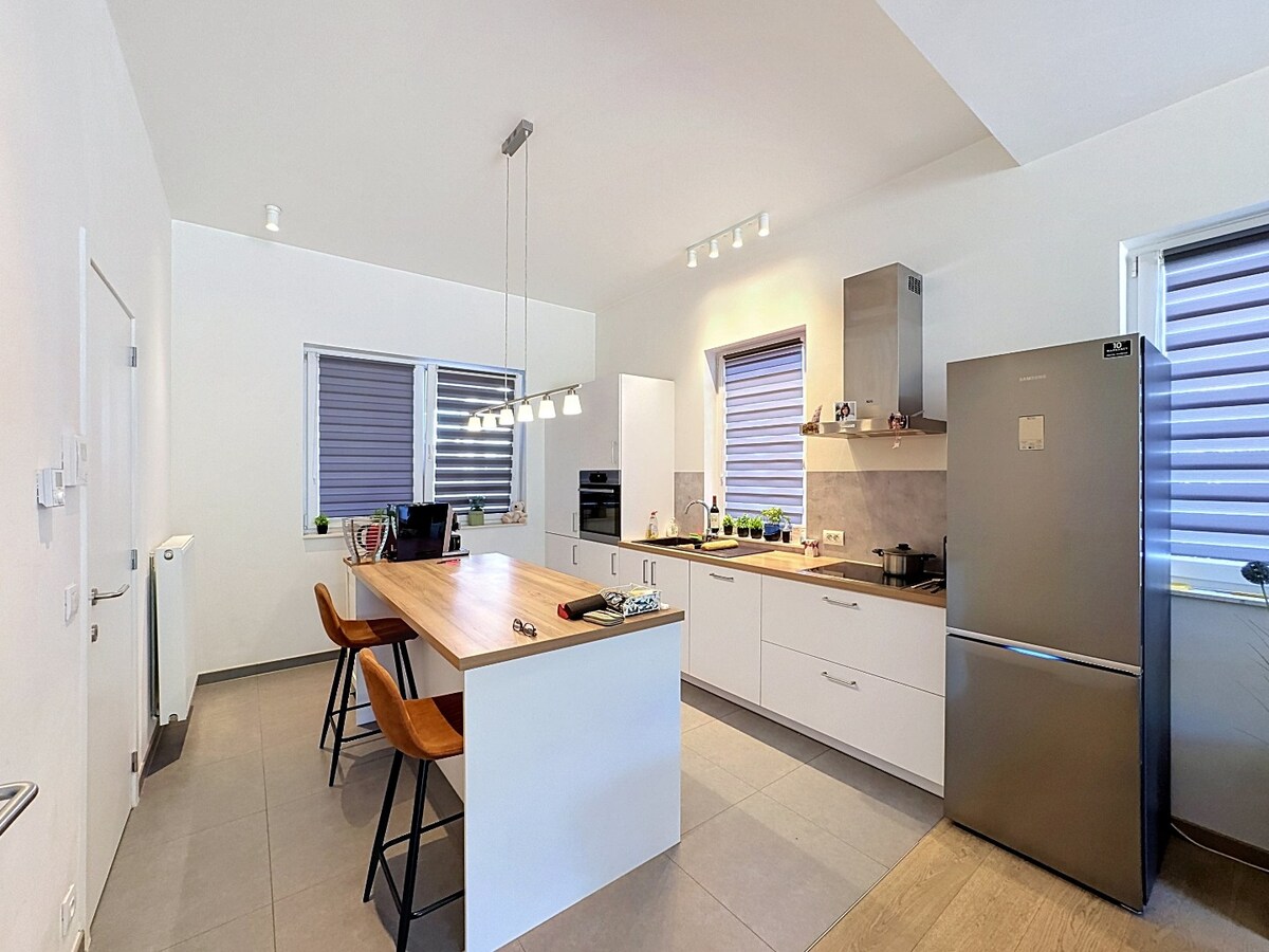 BEZOEKMOMENT VOLZET: Eenslaapkamer appartement te huur nabij centrum Deinze 
