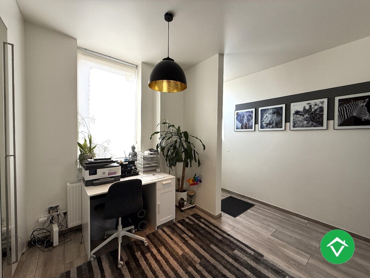 Prachtig gerenoveerde woning met 3 slaapkamers en tuin te Roeselare 
