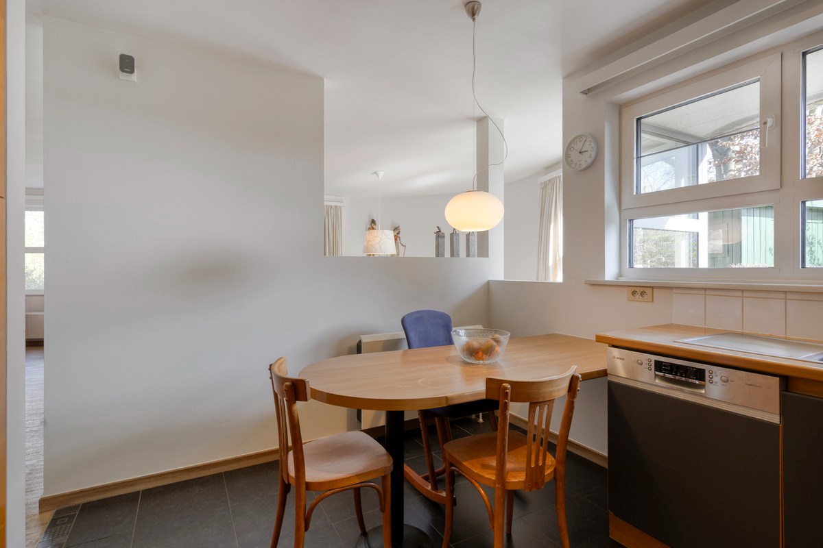 Instapklare half open bebouwing met 4 slaapkamers, tuin en terras in Herent op een perceel van 915m²! – EPC 100 kWh/m² - bewoonbare opp. 177 m² 