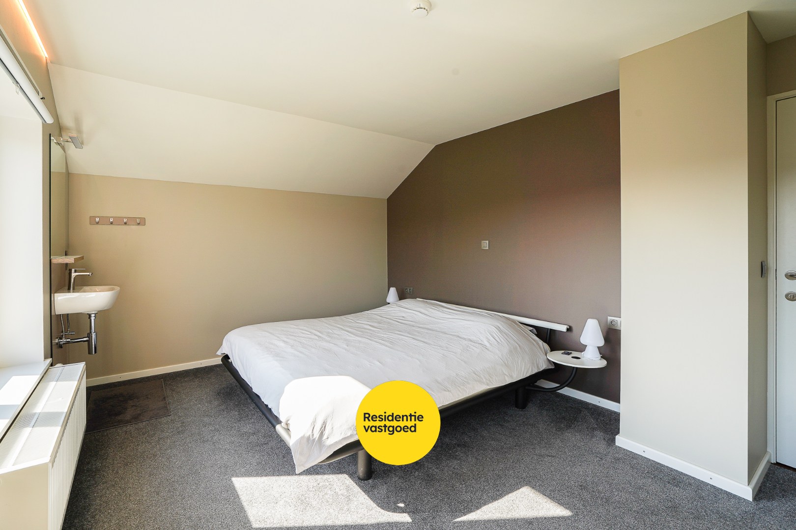 Open bebouwing te koop met uniek potentieel! 