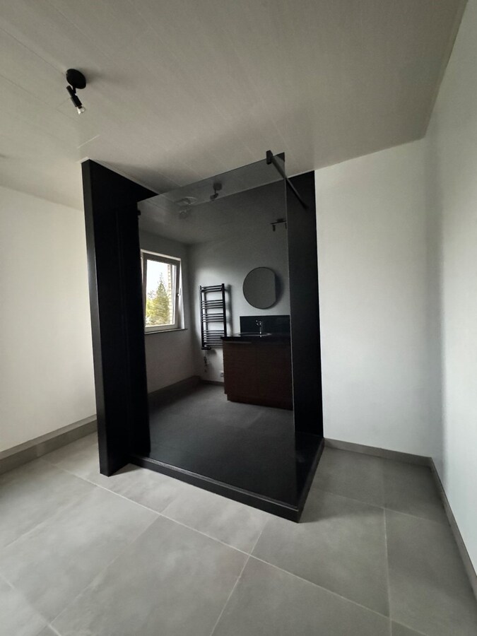 Bel-etage woning met 3 slaapkamers te Torhout 