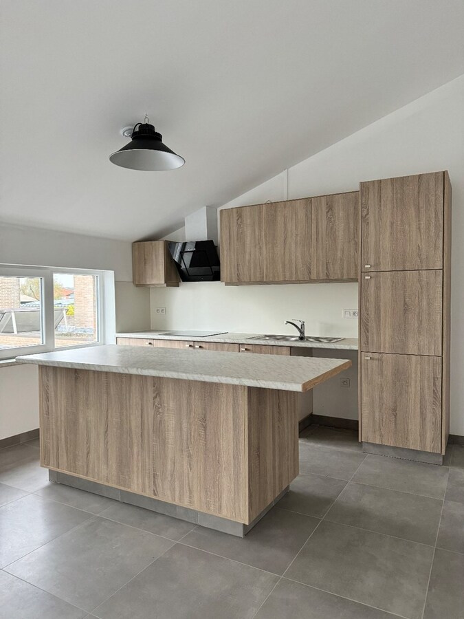 Bel-etage woning met 3 slaapkamers te Torhout 