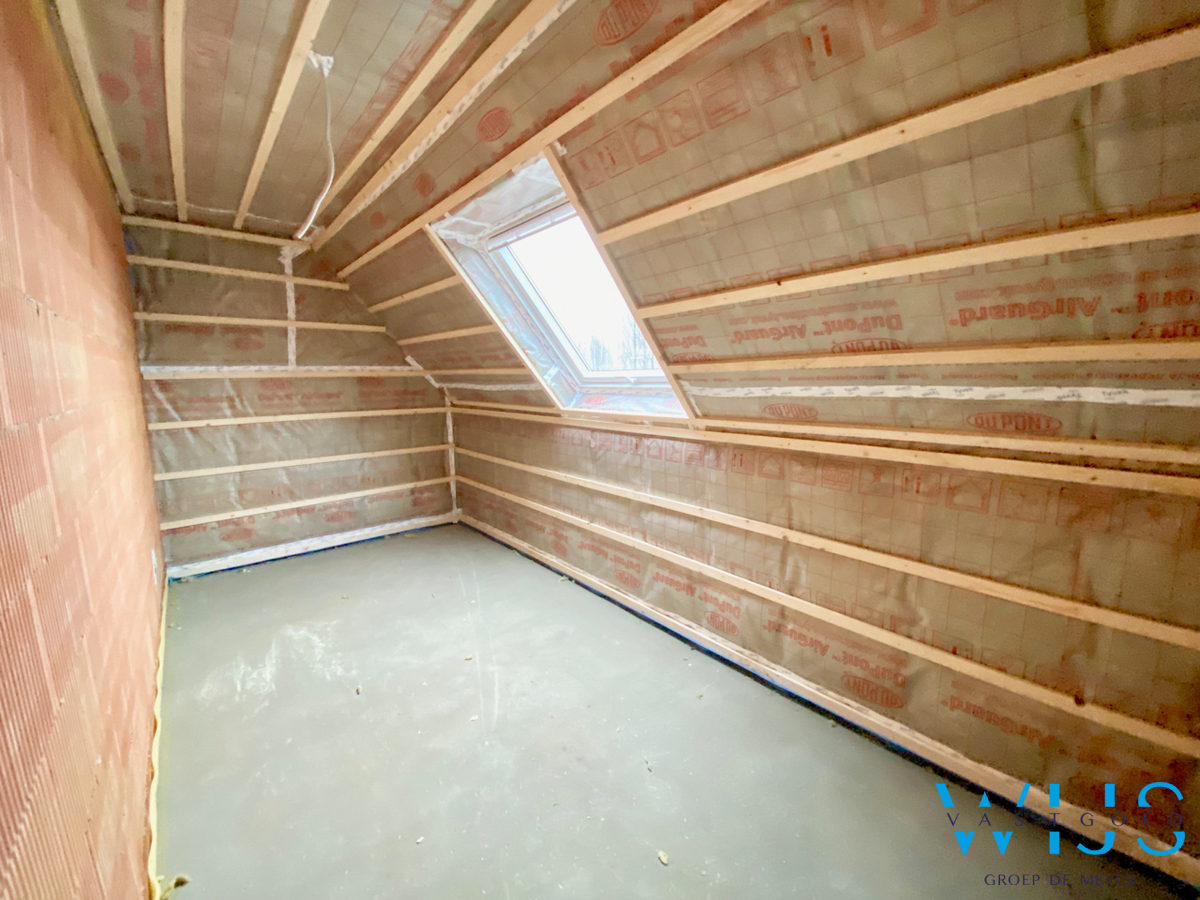 ULTRA ruime nieuwbouwwoning met 5 slaapkamers, 2 badkamers te RIEME/ERTVELDE  ! 