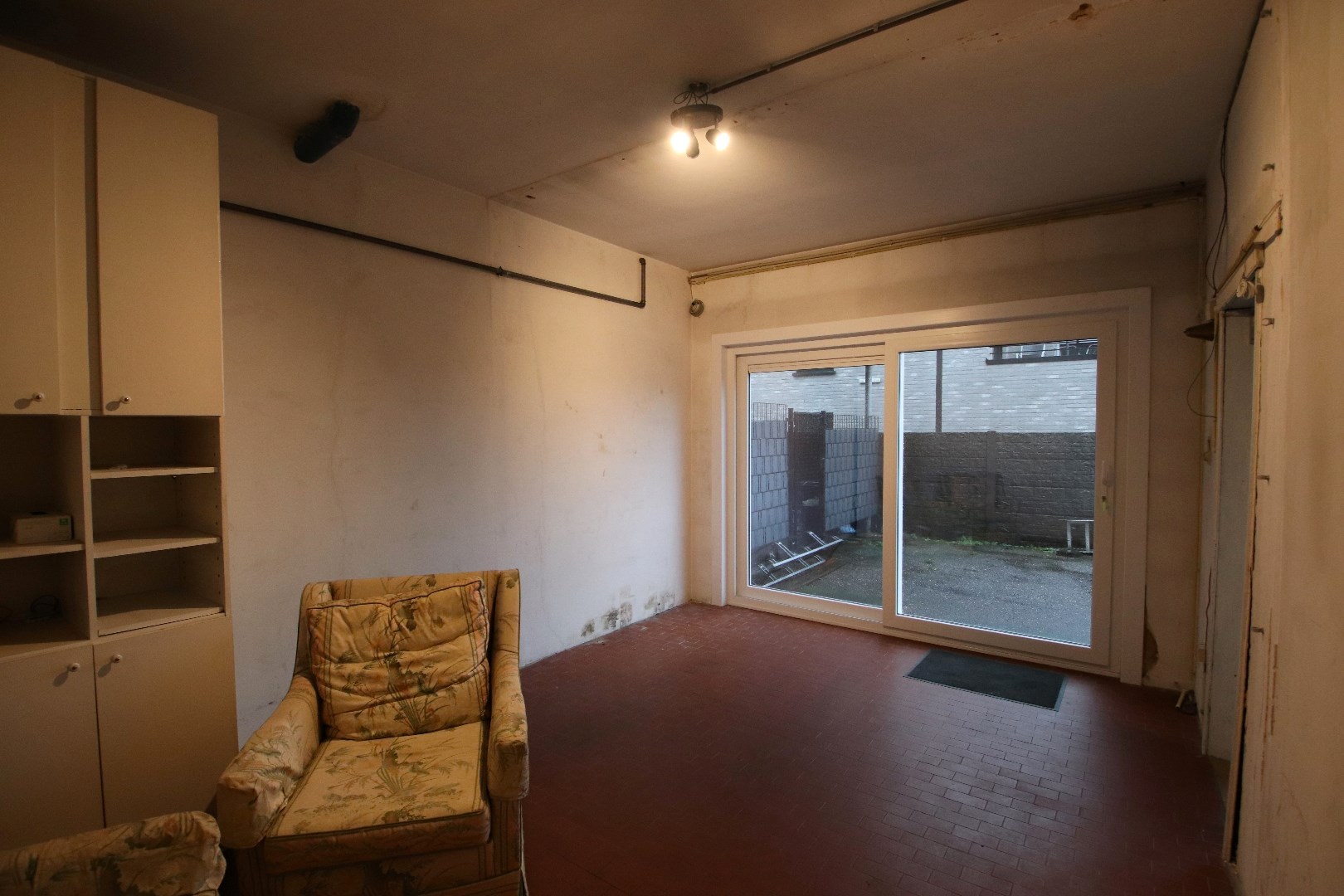 Goed gelegen handelsruimte te huur in Beringen! 