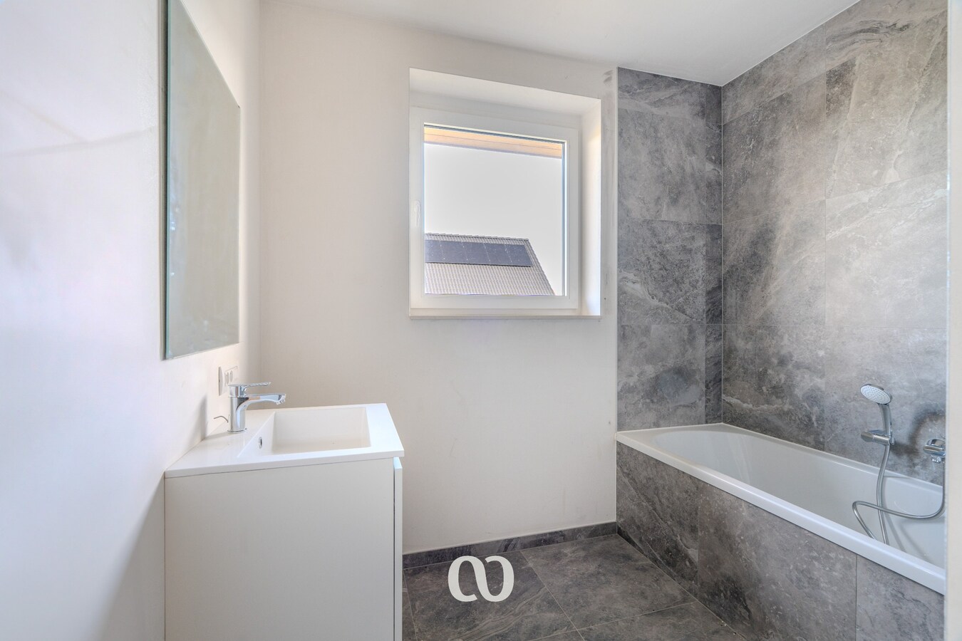 Prachtige nieuwbouwwoningen met 4 slaapkamers en garage 