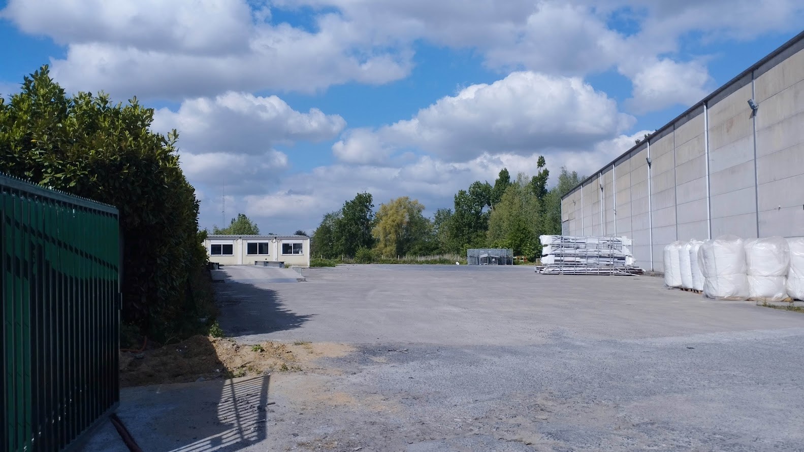 Hangaar van  2.250 m² 