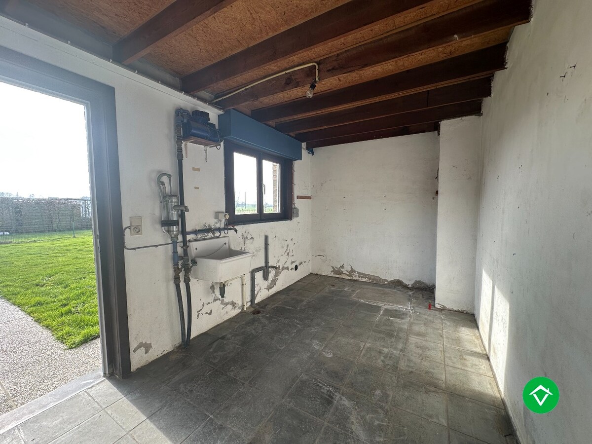 Alleenstaande woning met 2 slaapkamers te Ichtegem 