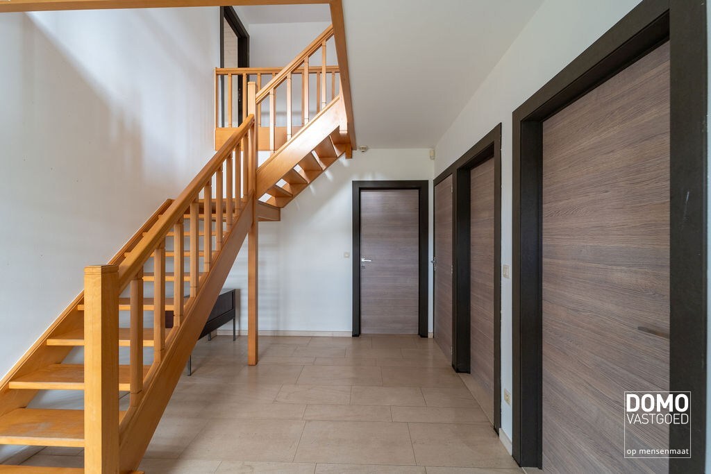 Ruime woning gelegen te Schulen (Herk-de-Stad) – EPC label B 