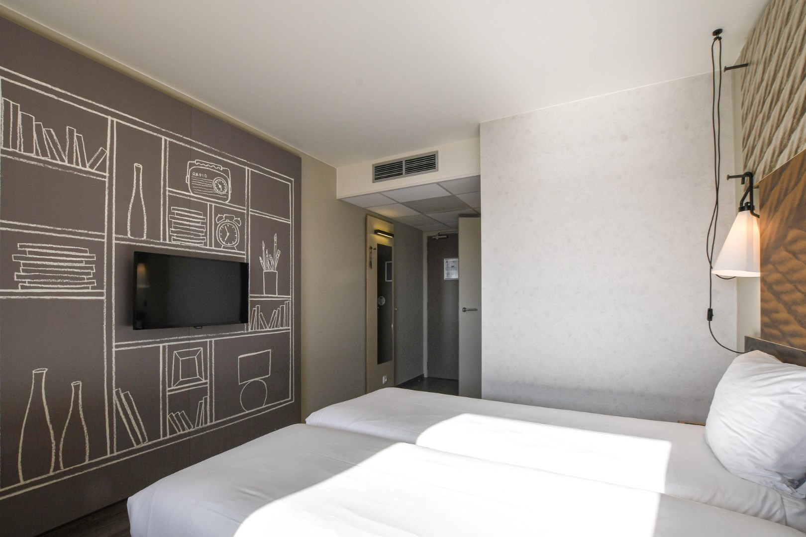 Uw Perfecte Investering aan de Belgische Kust: Hotelkamer in Ibis De Haan 