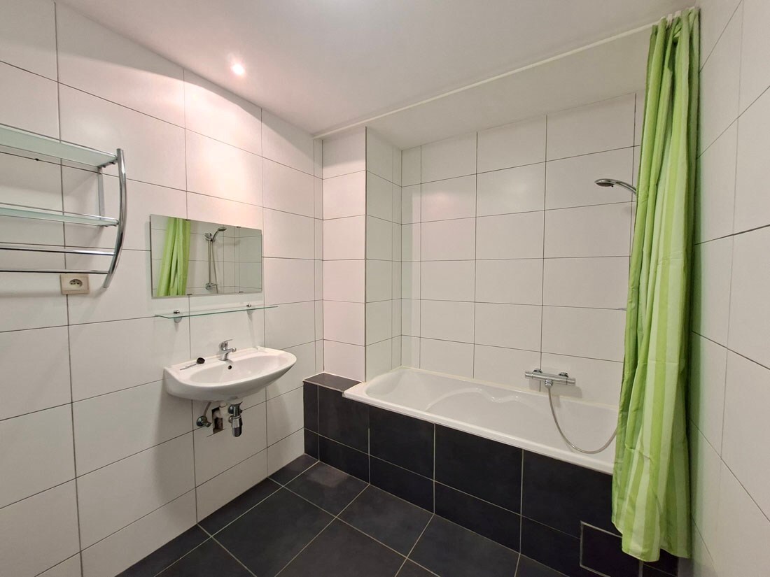 Ruim 3 slaapkamer duplex appartement te Lanaken 