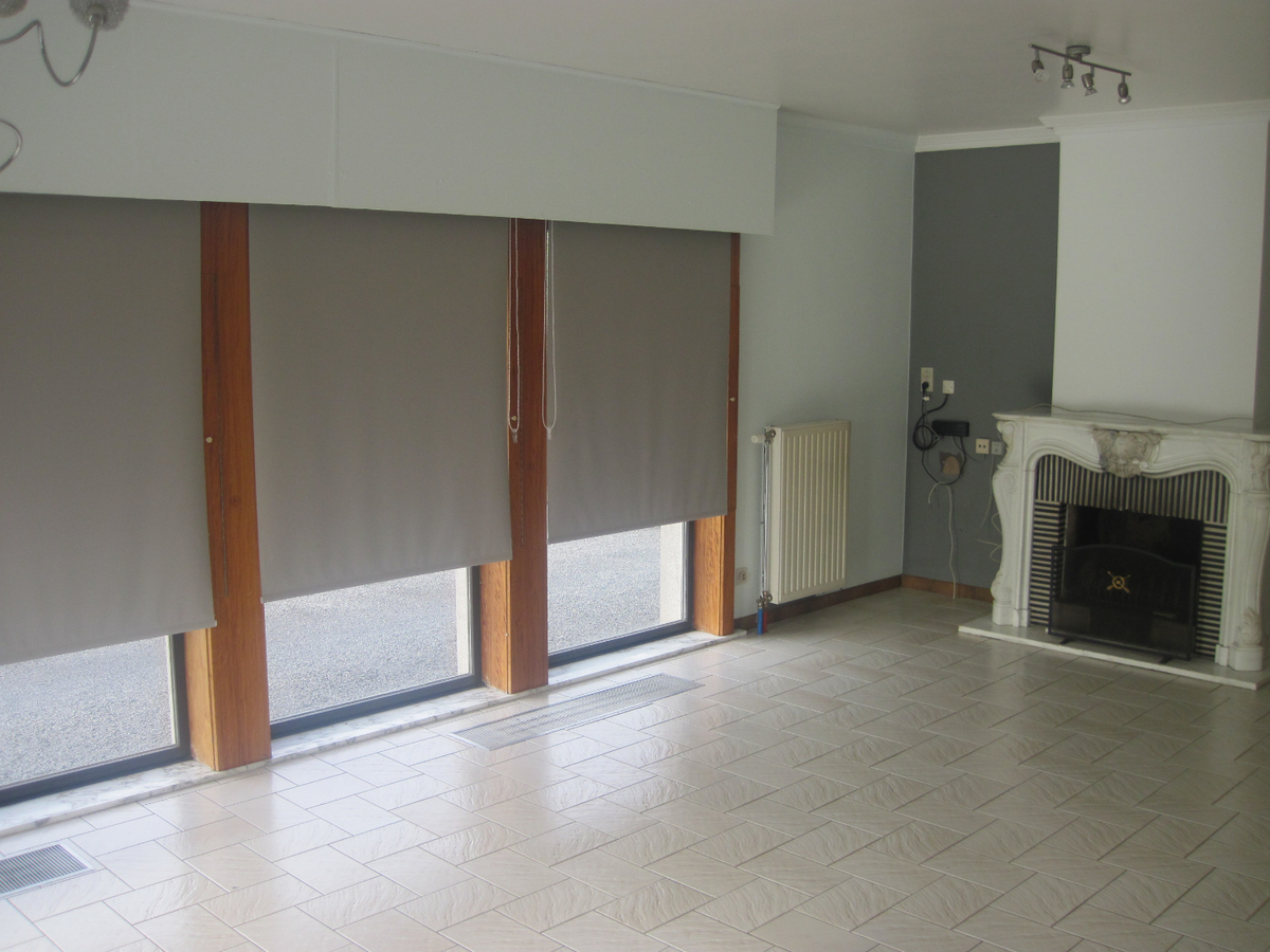 Degelijke gelijkvloerse woning. 