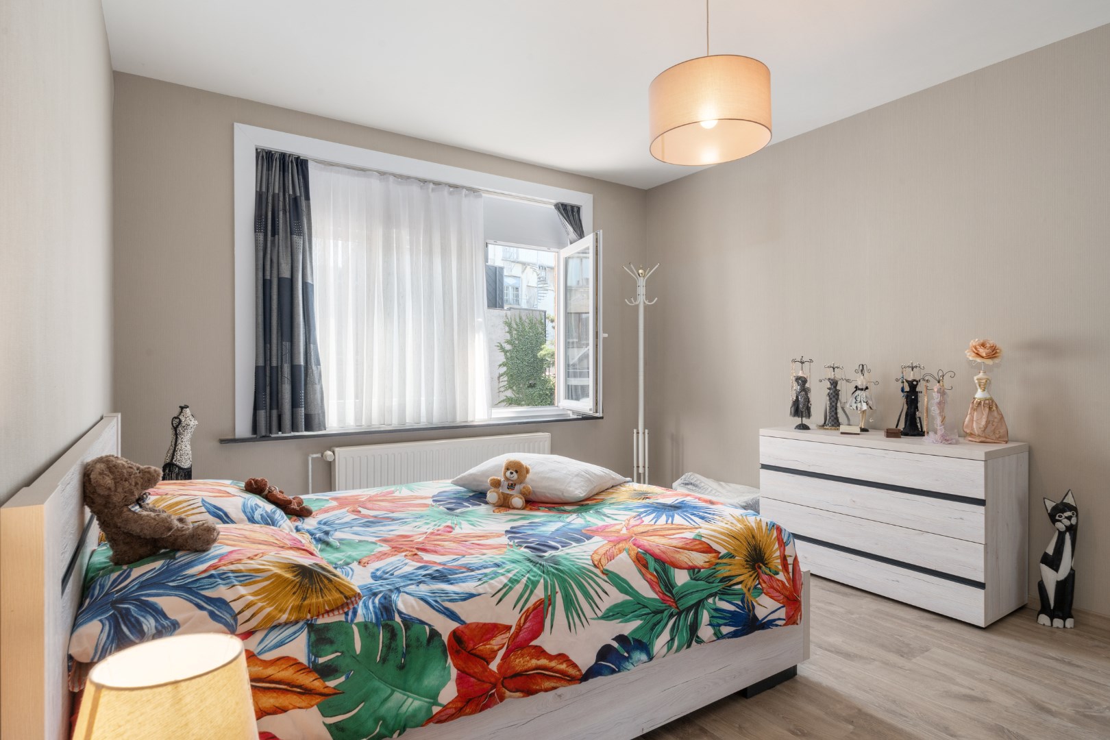 APPARTEMENT À RAFRAÎCHIR DE 2 CHAMBRES À MARIAKERKE 