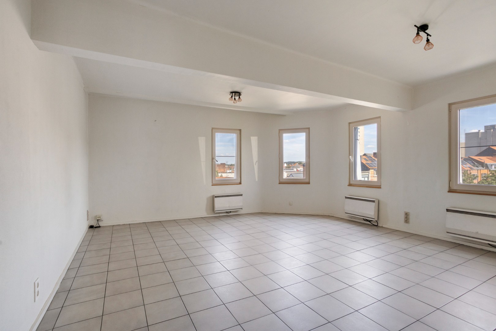 Centraal gelegen appartement met 2 slaapkamers en groot terras in Leuven 