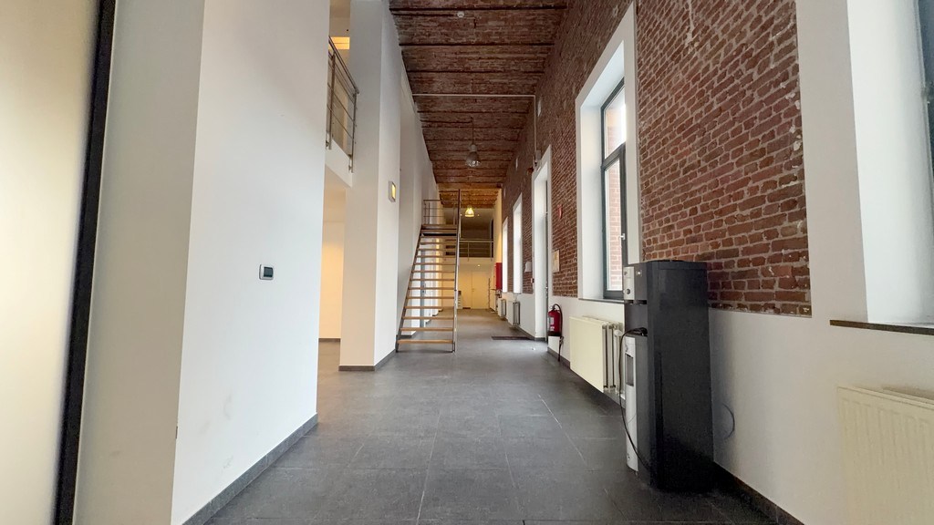 Hippe loftkantoren te huur in Lousbergpark in Gent