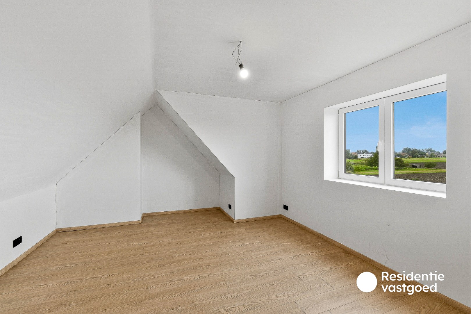 Instapklare woning met 4 slaapkamers, dakterras en EPC-label A 