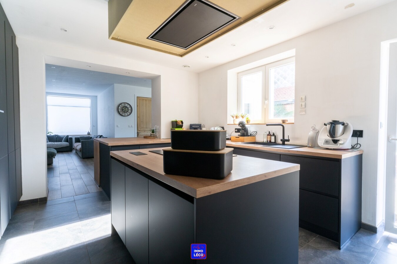 Maison familiale entièrement rénovée avec jardin et garage, TOP SECTEUR ! 