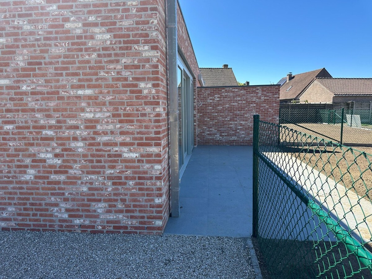 Instapklare nieuwbouwwoning in Poelkapelle! 