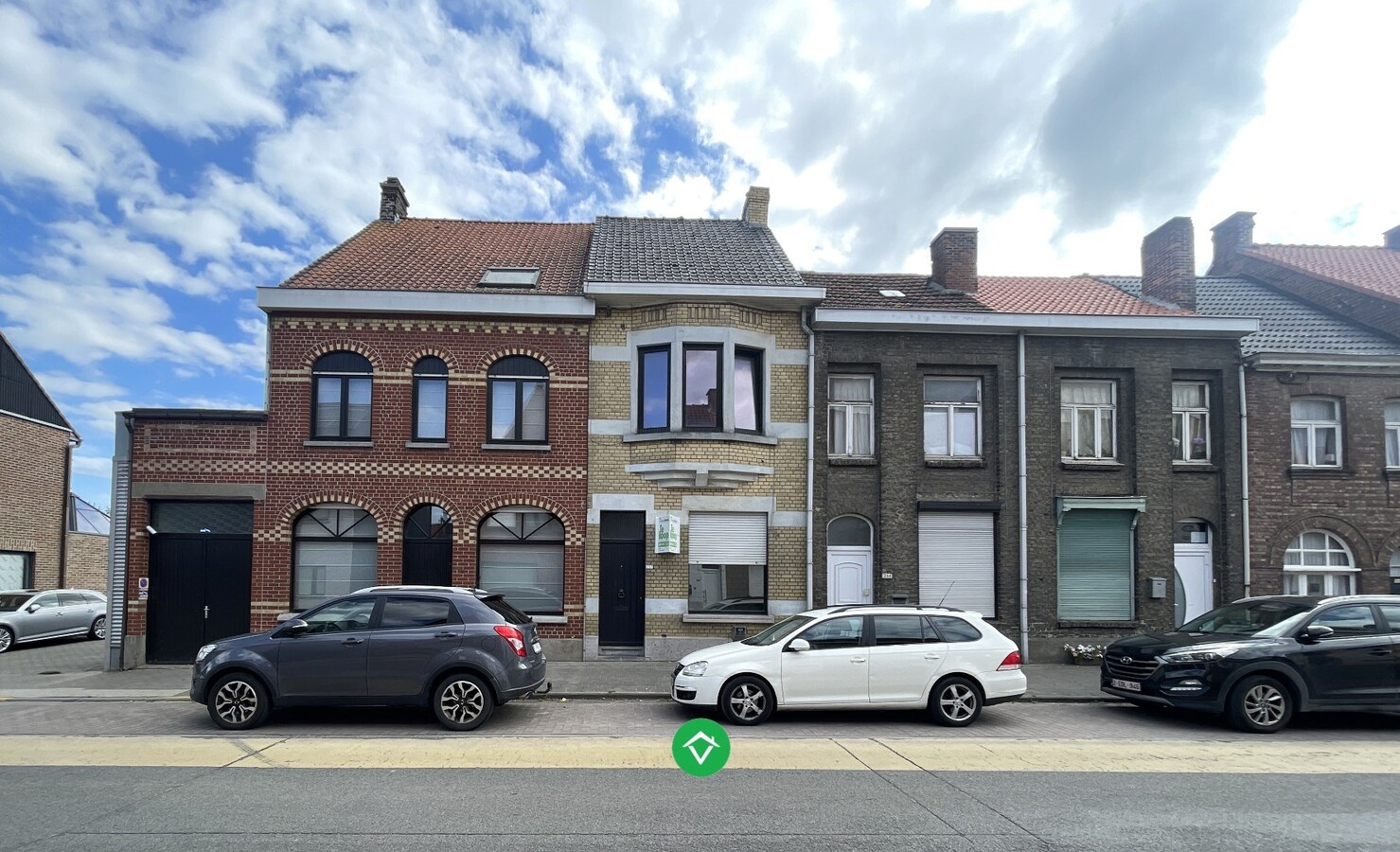 Centraal gelegen woning met 2 slaapkamers en tuin in centrum Roeselare 