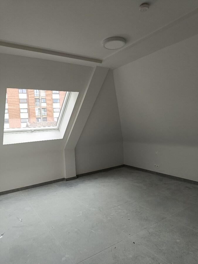 Exceptionnel, appartements neufs, PEB A, résidence de qualité,  proche du Pont des trous et des quais. 