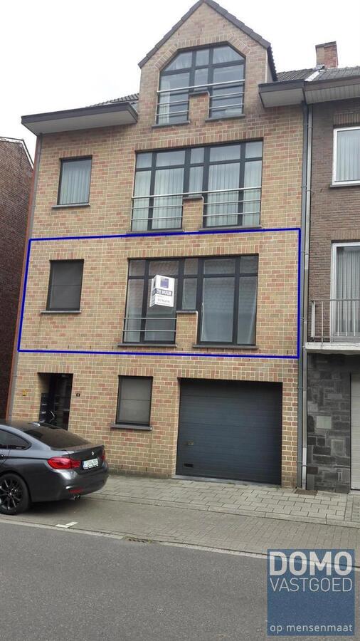 Mooi appartement, 2 slaapkamers, groot terras en autostaanplaats 