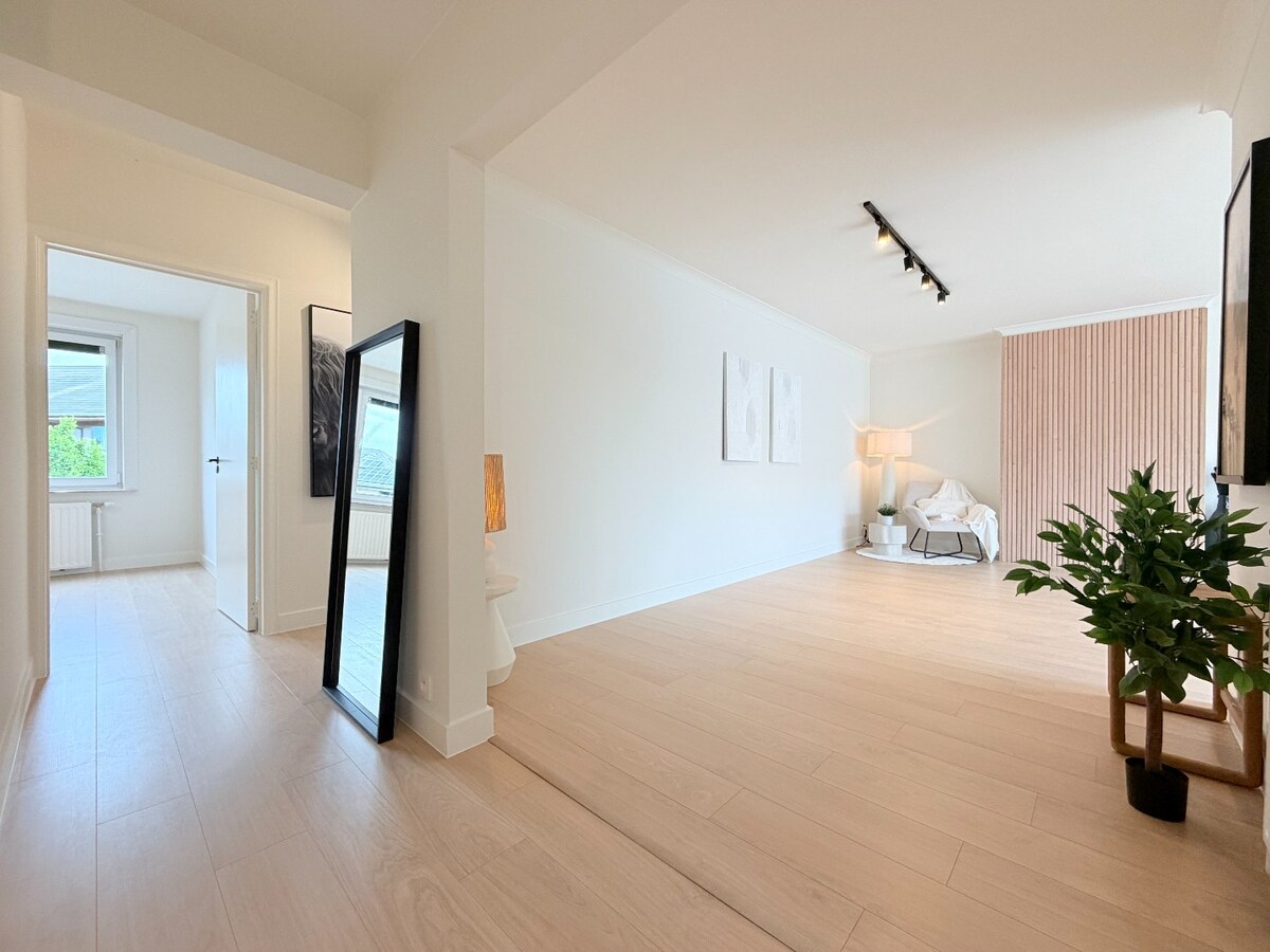 Fantastisch superruim leefappartement in hartje van Gullegem ! *** NONO INSPIRED *** 