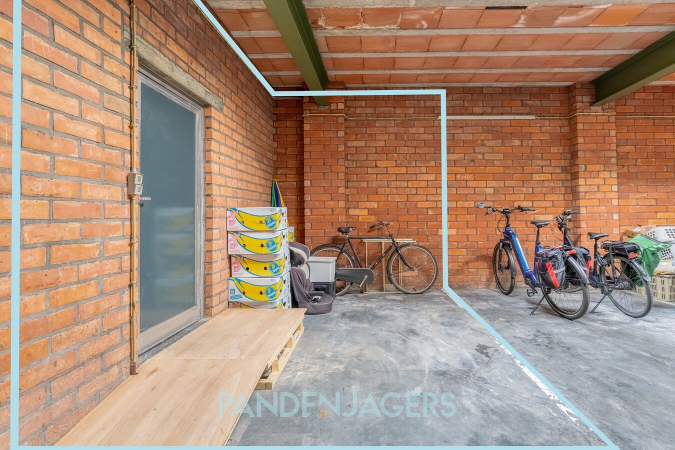 Ruime handelswoning met veel mogelijkheden in hartje Lier 