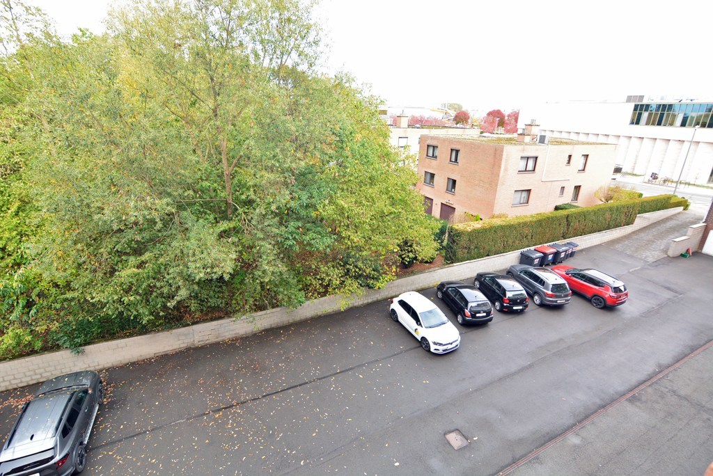 Energiezuinig appartement (144 m²) met 2 slpk, balkon, kelderberging en garage. 