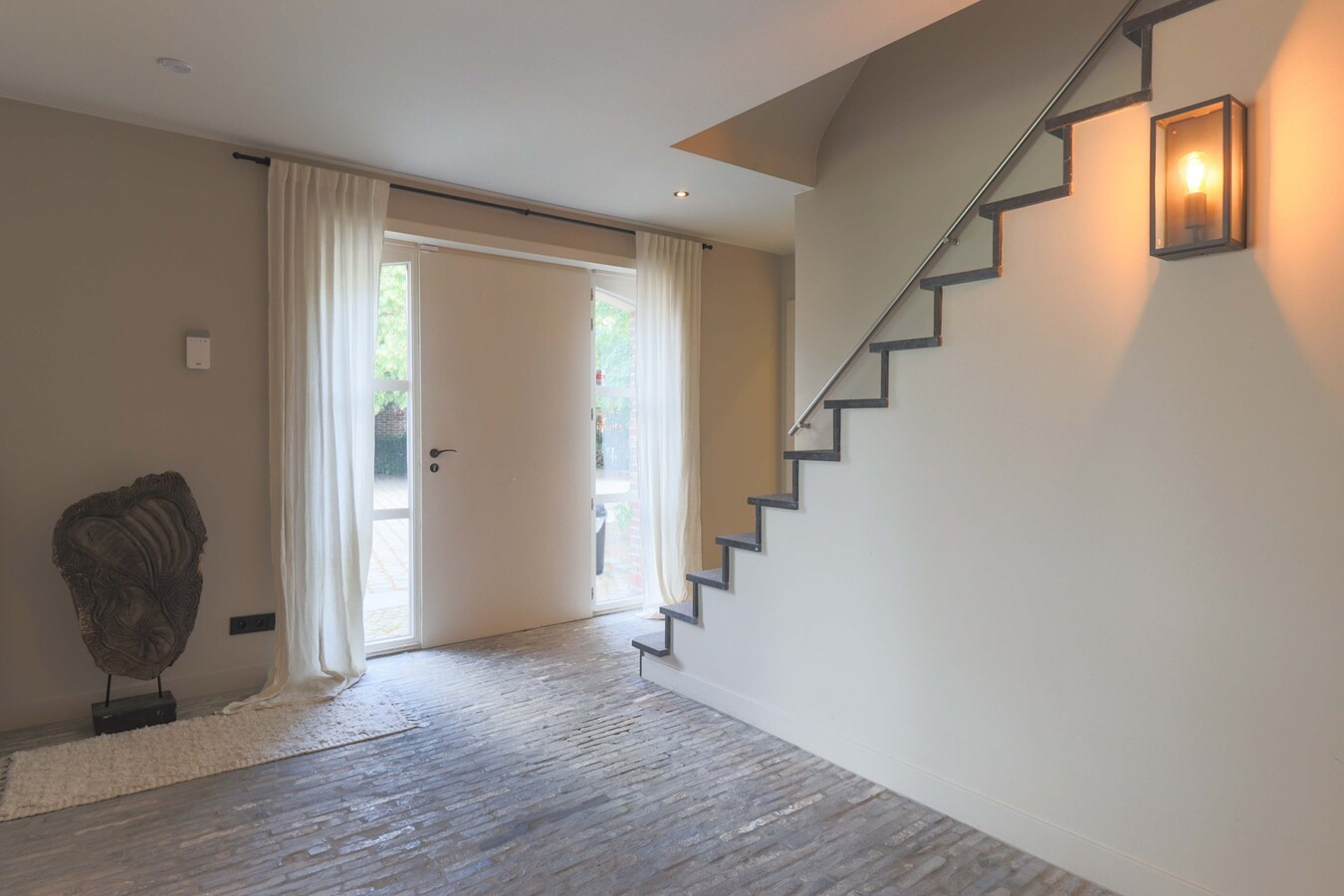 Unieke Villa te Moorslede met 5 slaapkamers op 726m² ! 