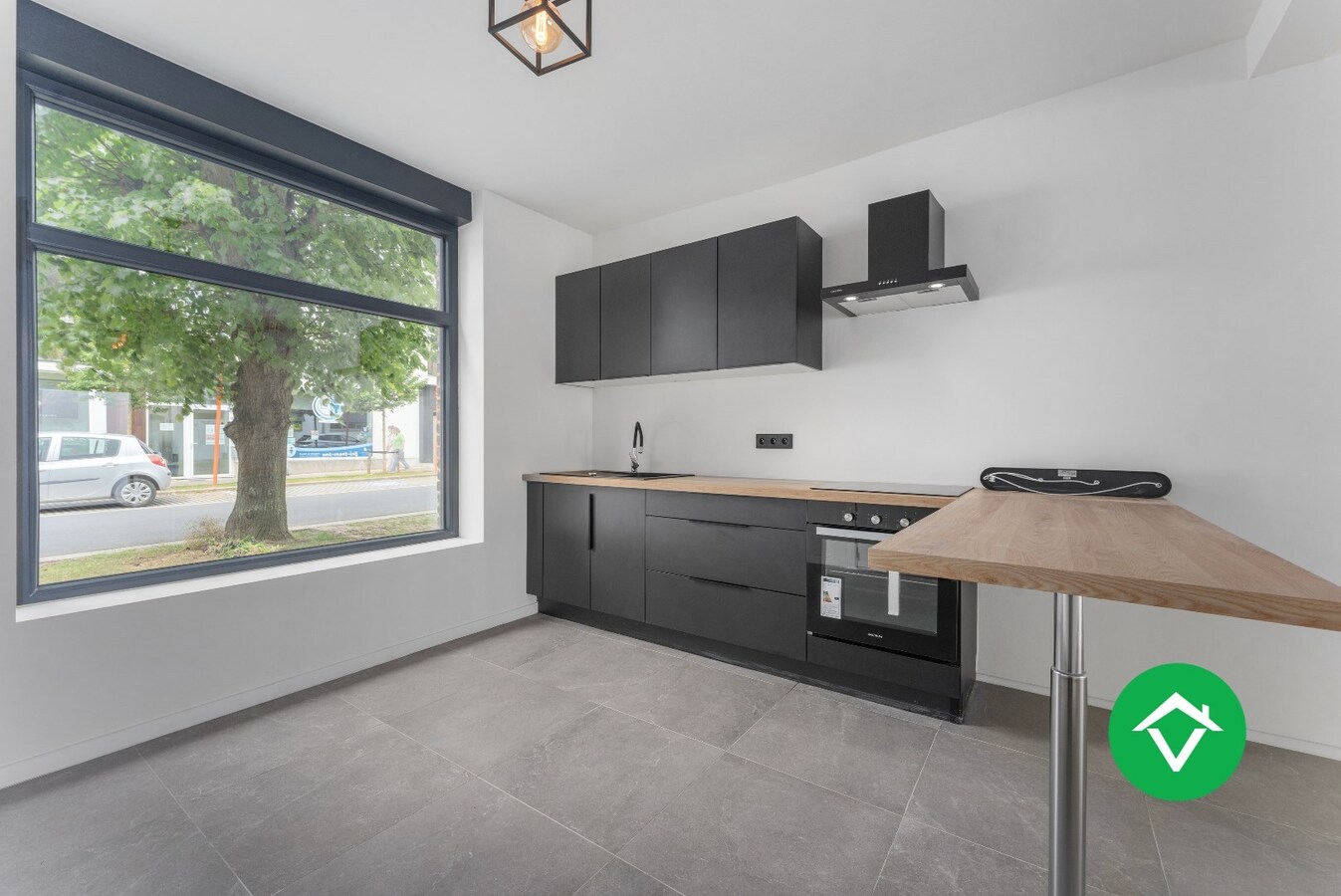 Gerenoveerde woning met 3 slaapkamers en stadstuin in hartje Roeselare 