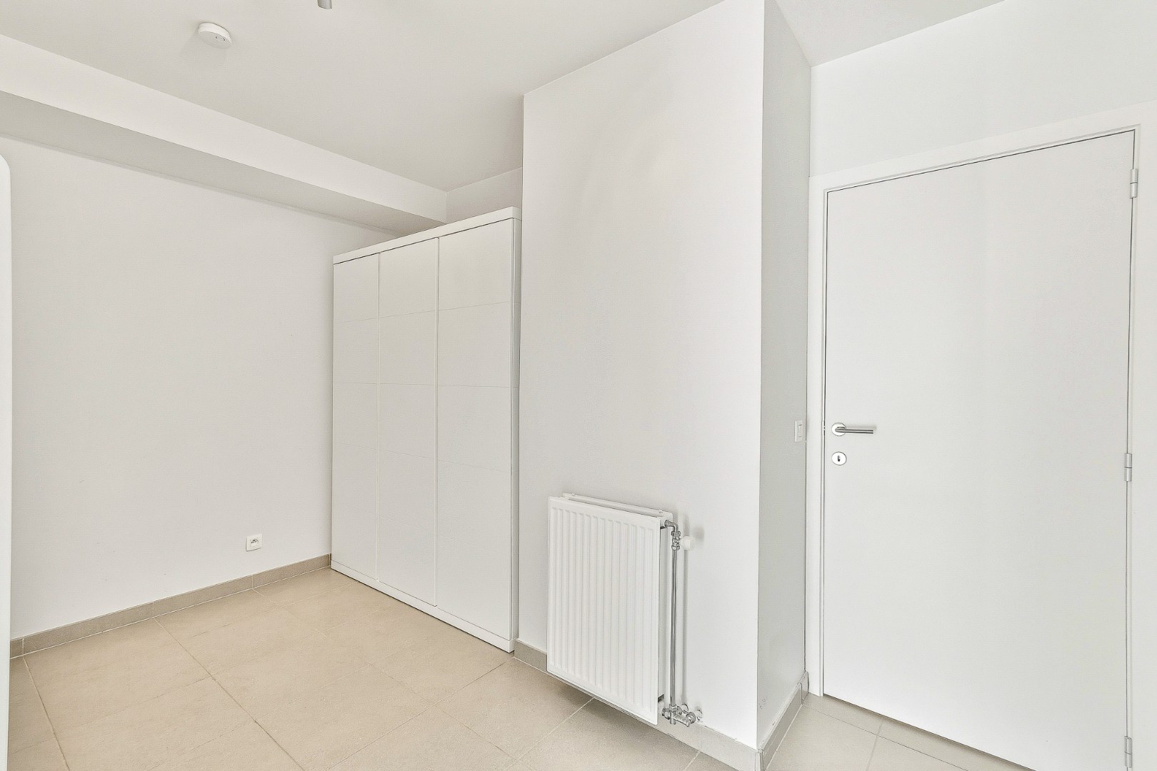 Instapklaar gelijkvloers appartement met zonnig terras 