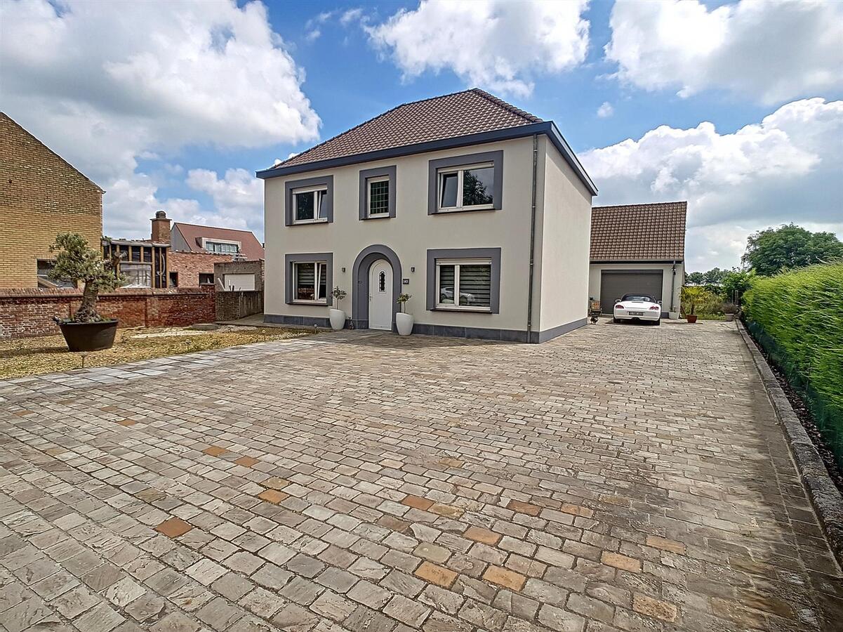 Woning met loods op perceel van 1018 m² - Westkapelle 