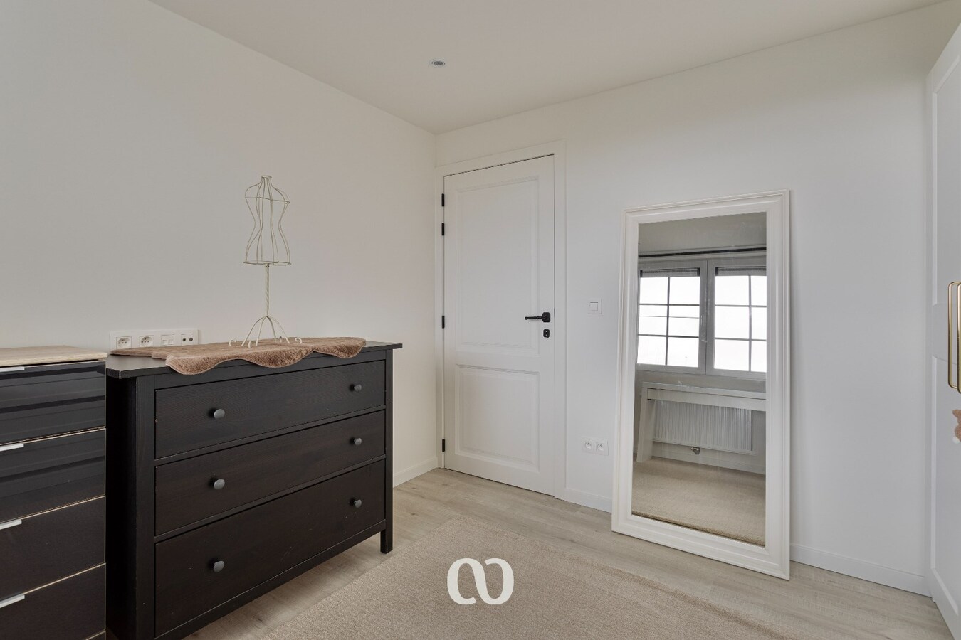 Enorm ruime gezinswoning met een prachtig uitzicht in Huise 