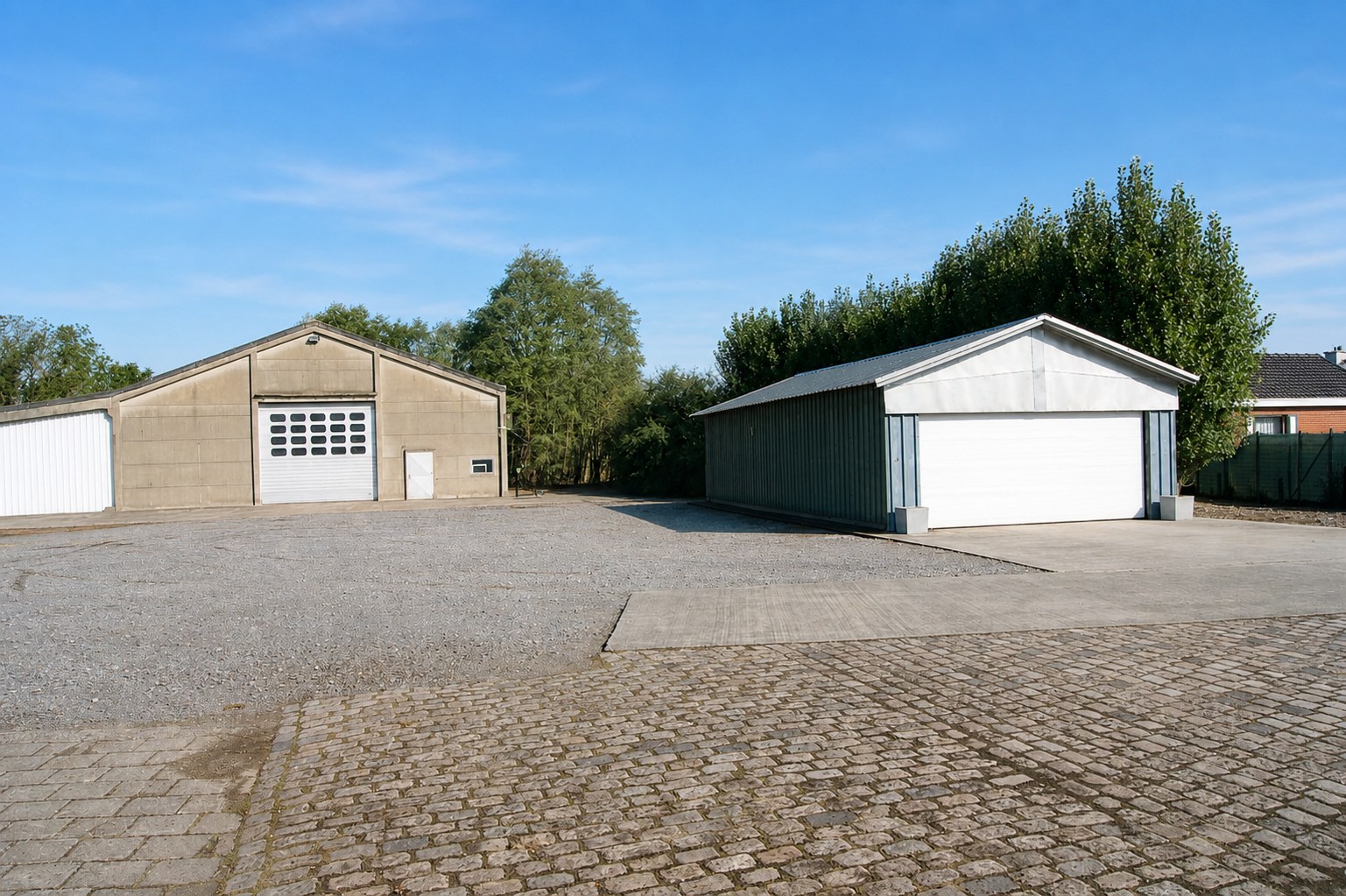 Statige villa met loods op groot perceel, buitenkans! Ruddervoorde (Waardamme) 