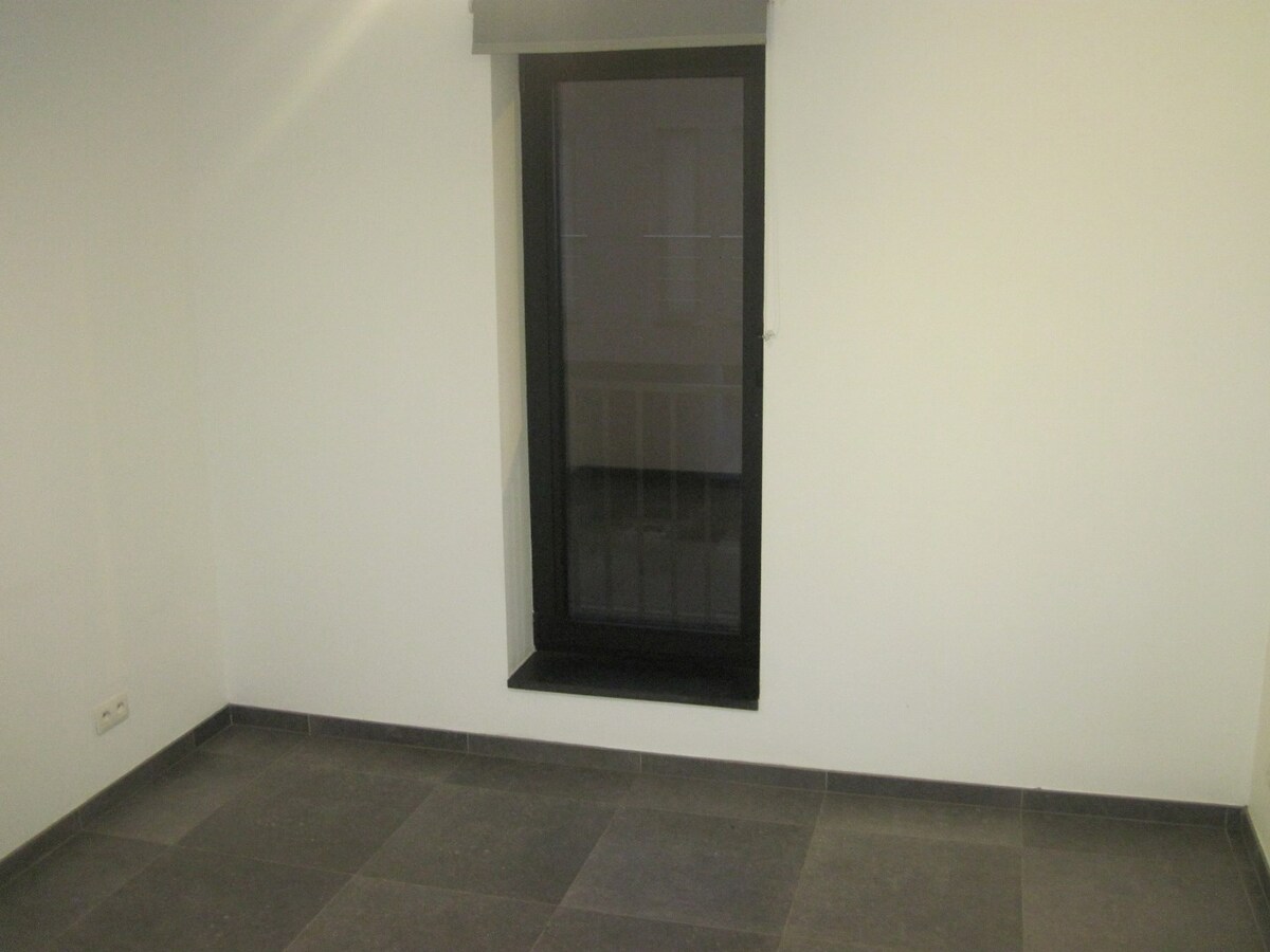 Modern, eigentijds BEN appartement . 