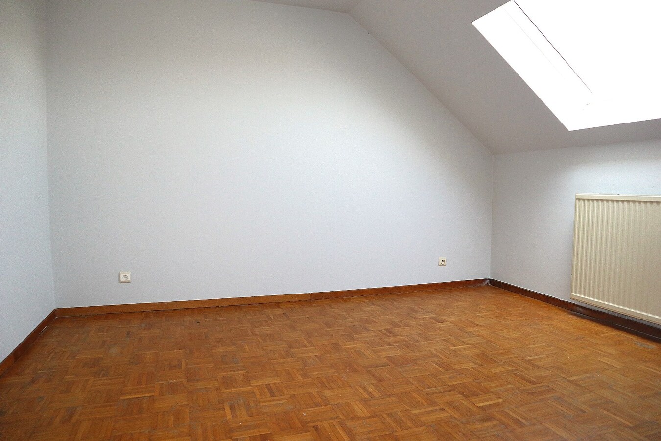 Rijwoning met 4 slaapkamers en tuin te Bierbeek 