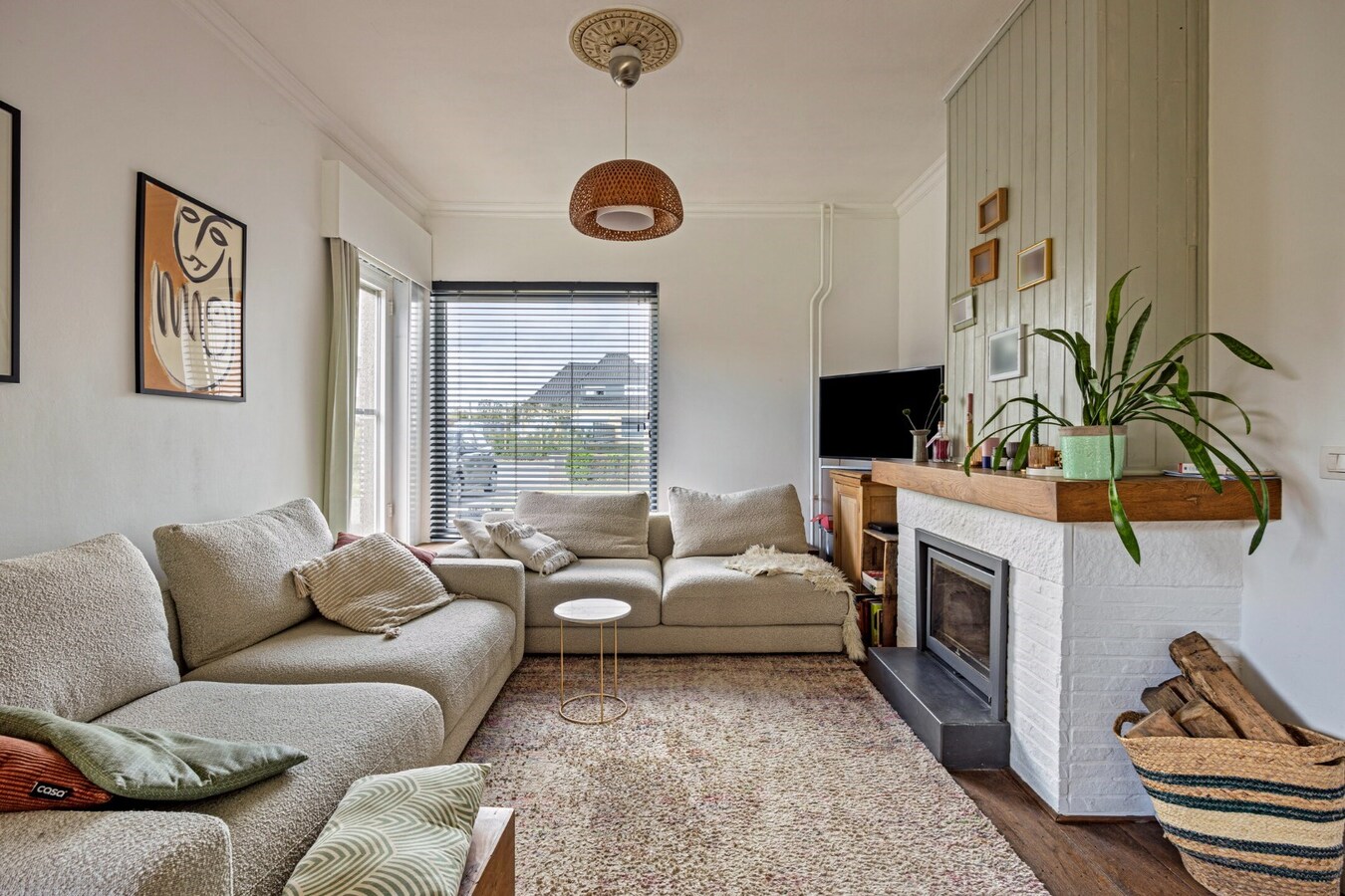 Residentieel gelegen, vrijstaande woning met praktijkruimte 